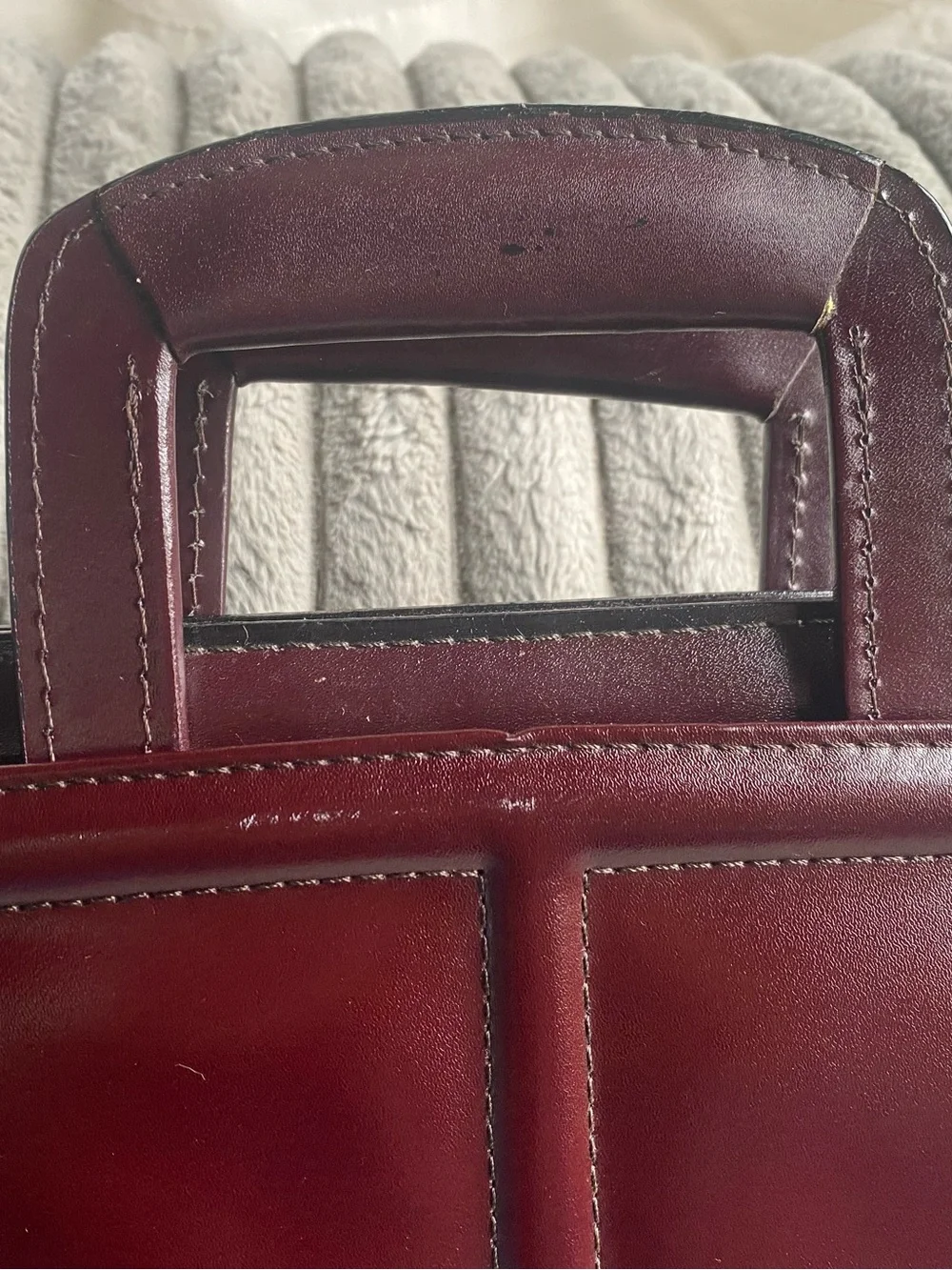 Heritage Burgundy Leather Briefcase with Dual Front Pockets